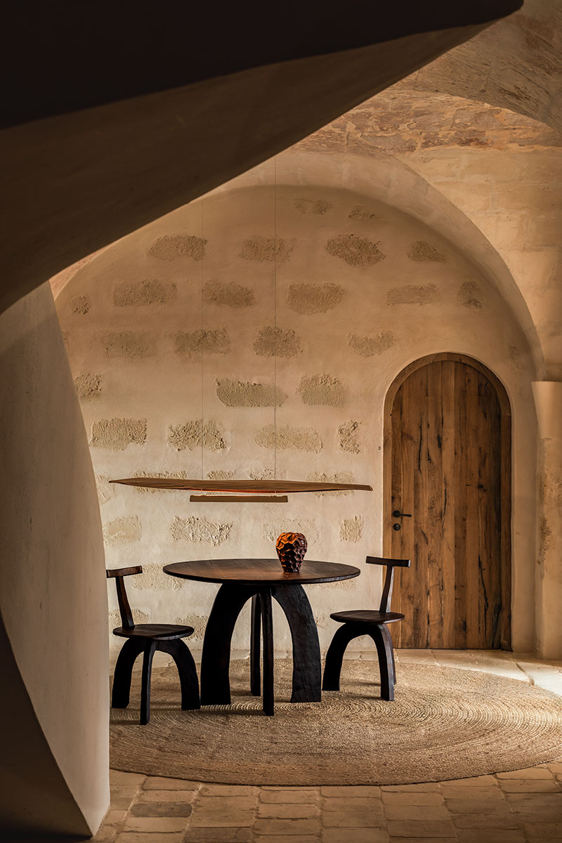 Let's Pause lanza Equilibri, una elegante lámpara colgante