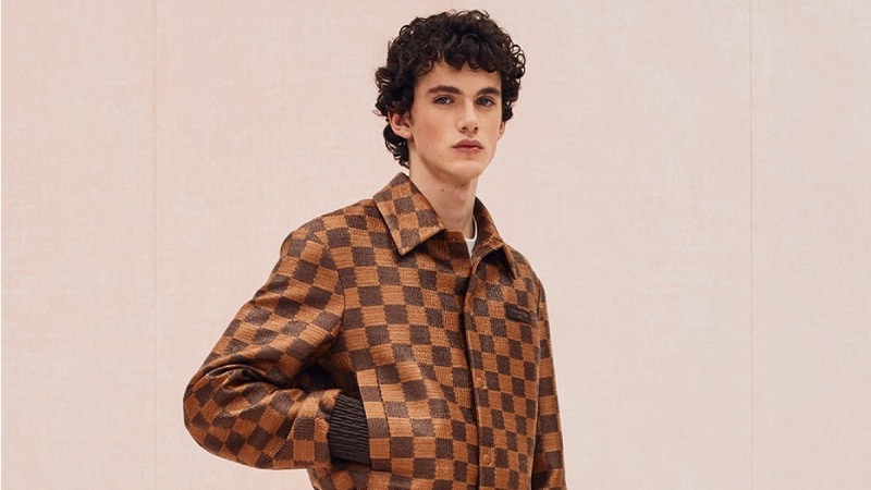 Pharrell lleva sus dandys de Louis Vuitton a Central Park