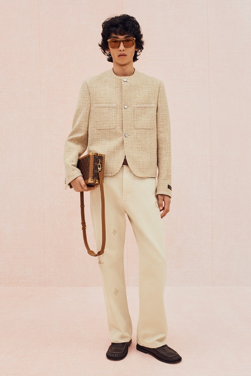 Pharrell lleva sus dandys de Louis Vuitton a Central Park