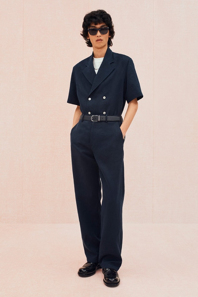 Pharrell lleva sus dandys de Louis Vuitton a Central Park