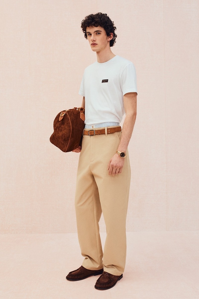 Pharrell lleva sus dandys de Louis Vuitton a Central Park