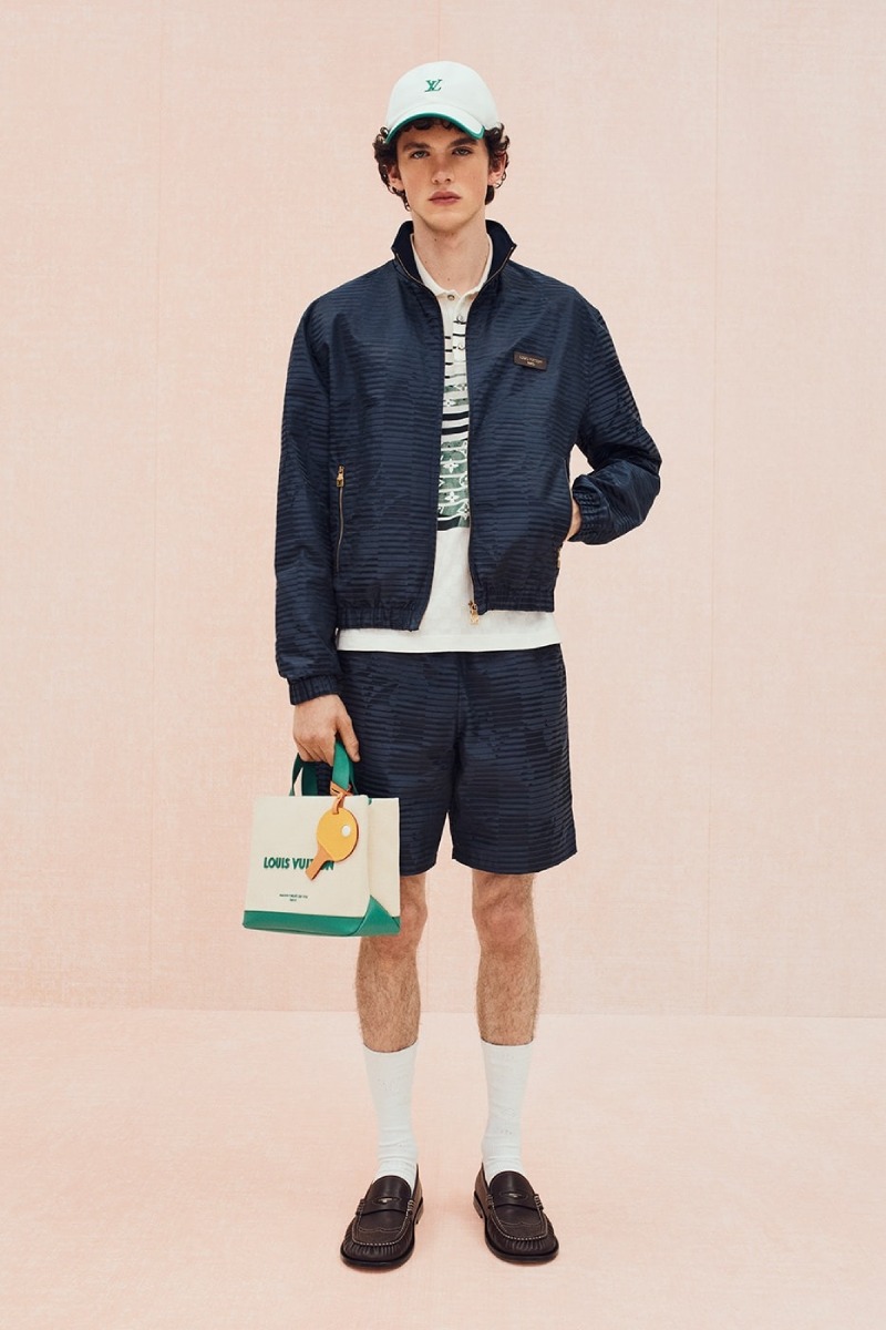 Pharrell lleva sus dandys de Louis Vuitton a Central Park