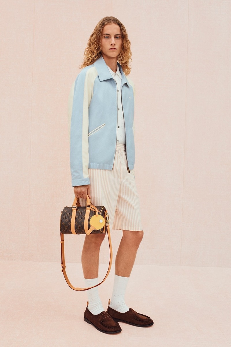 Pharrell lleva sus dandys de Louis Vuitton a Central Park