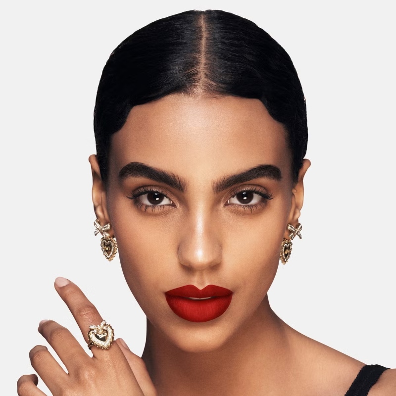 maquillaje navideño colorido brillo dolce&gabbana