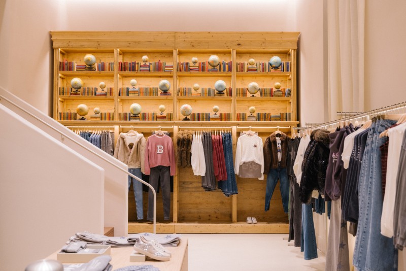 Girls, buenas noticias: Brownie Serrano ha abierto