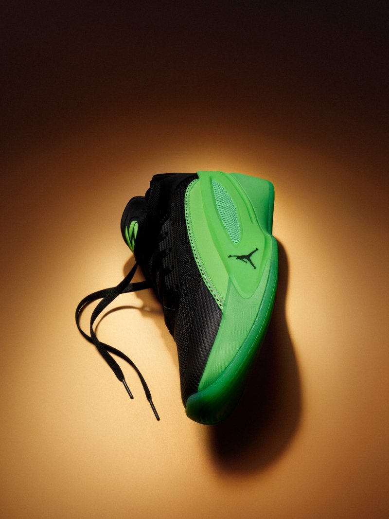 Nike y Luka Dončić estrenan su quinta zapa de baloncesto