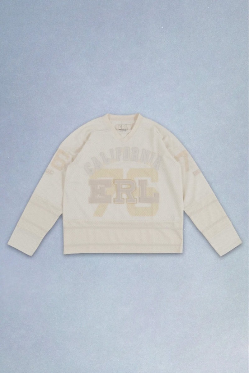 Color del año Pantone 2026 Cloud Dancer tendencias de moda