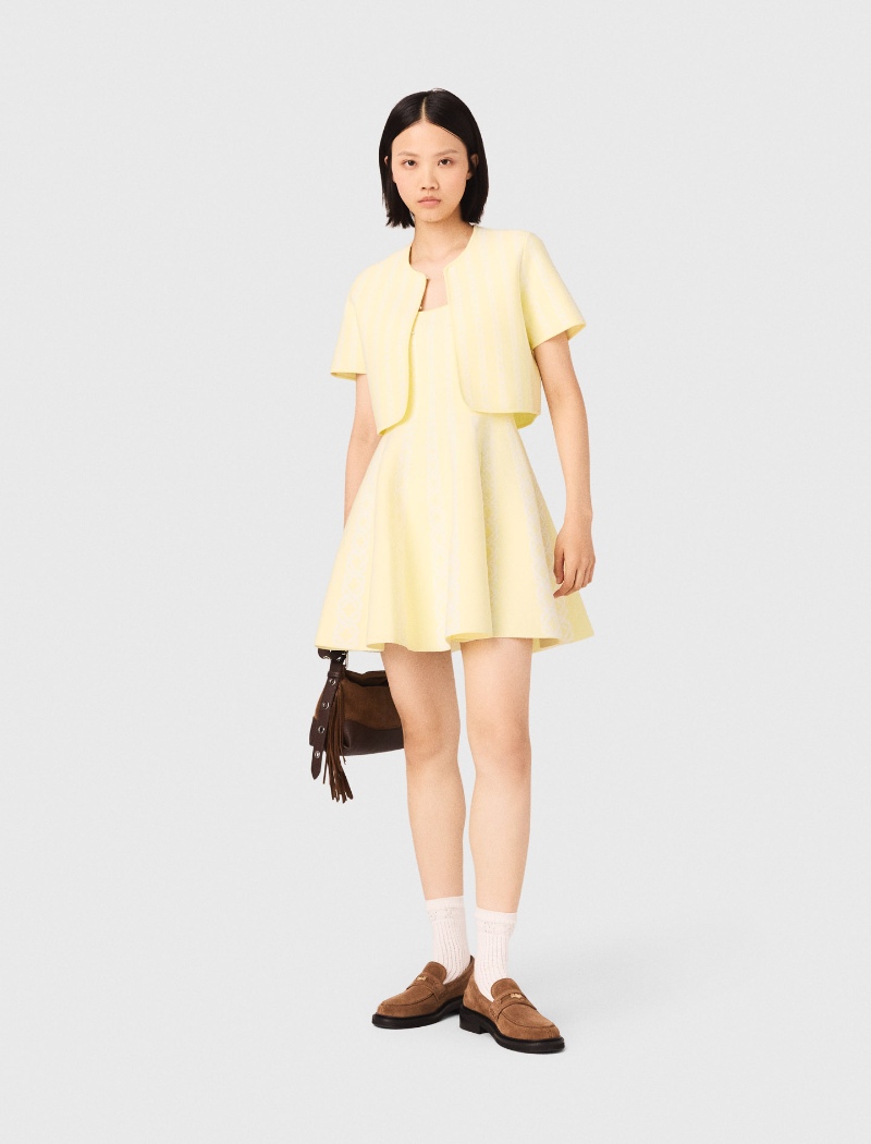 En primavera 2026, una chica Maje llevará un traje oversize