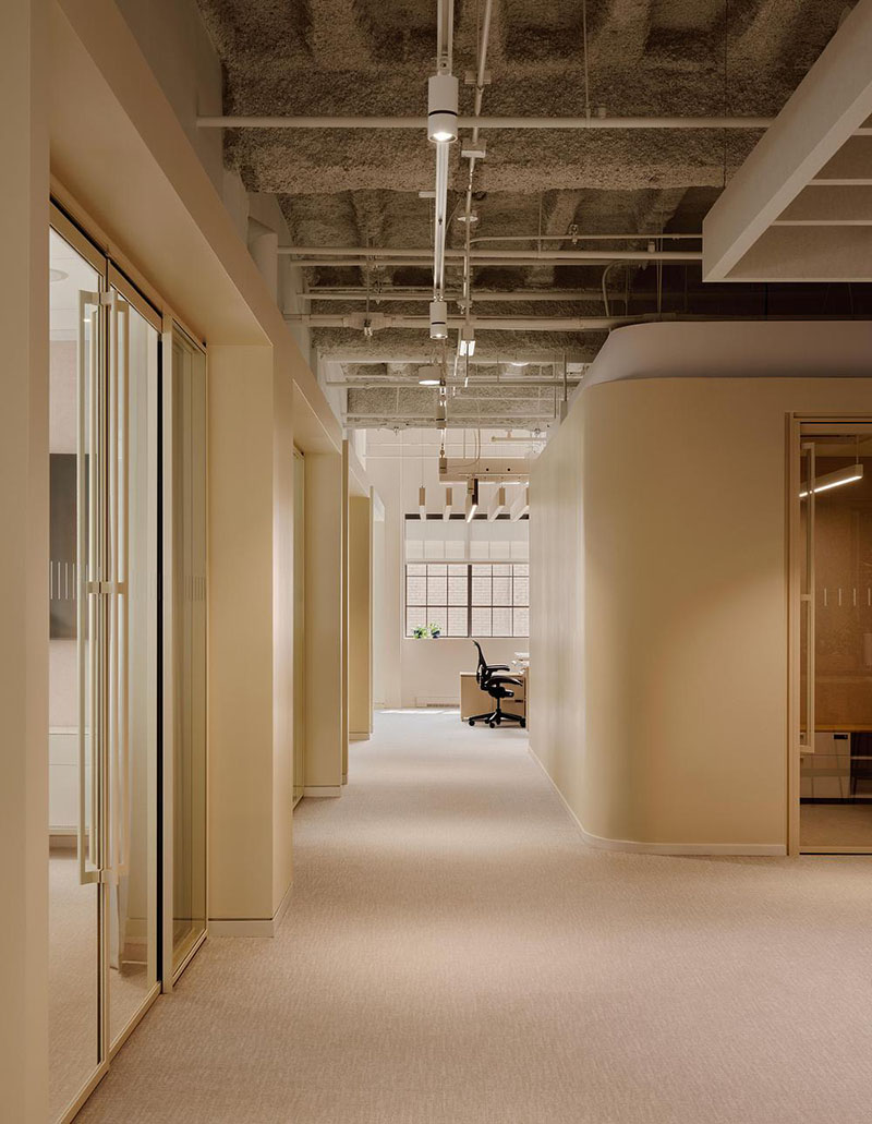 Sid Lee Architecture rompe con la imagen clásica del bufete