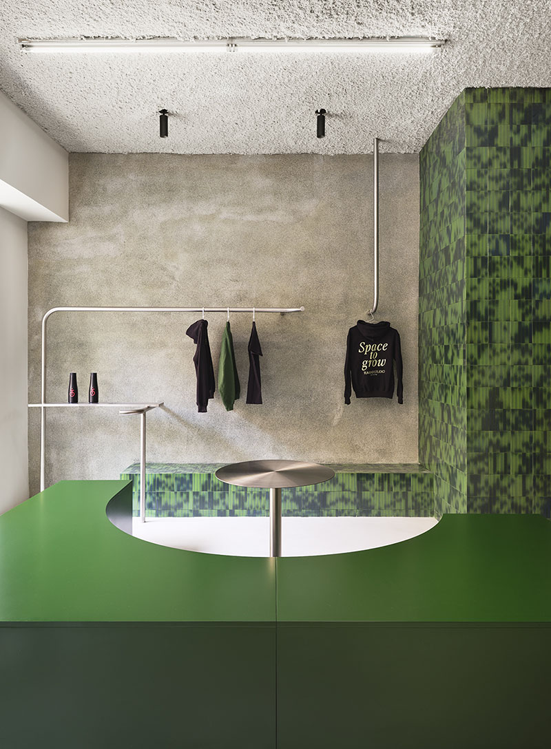 Tumbao Studio: pedaleo y diseño unidos por Trueba Studio