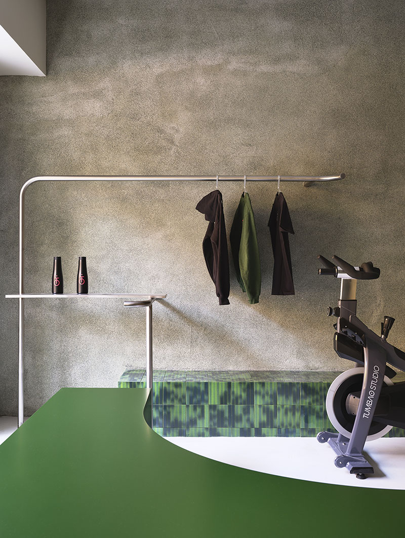 Tumbao Studio: pedaleo y diseño unidos por Trueba Studio