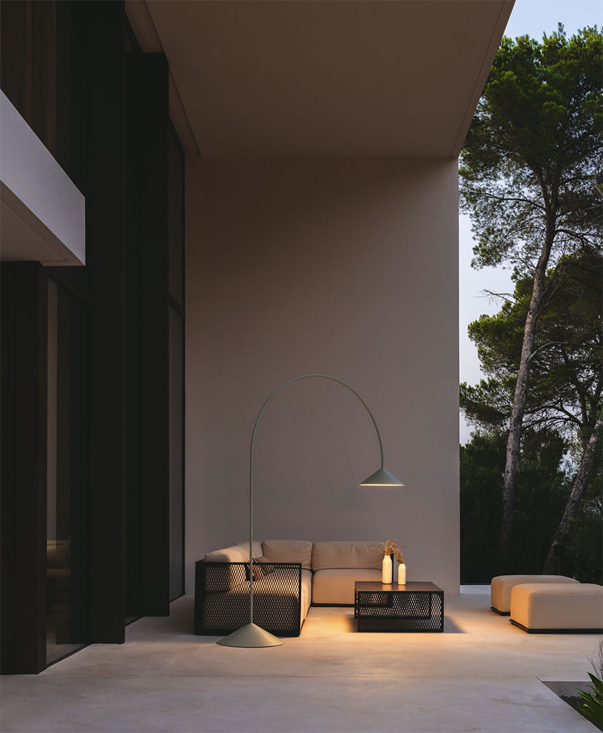 Víctor Carrasco crea una luminaria que planta cara al clima