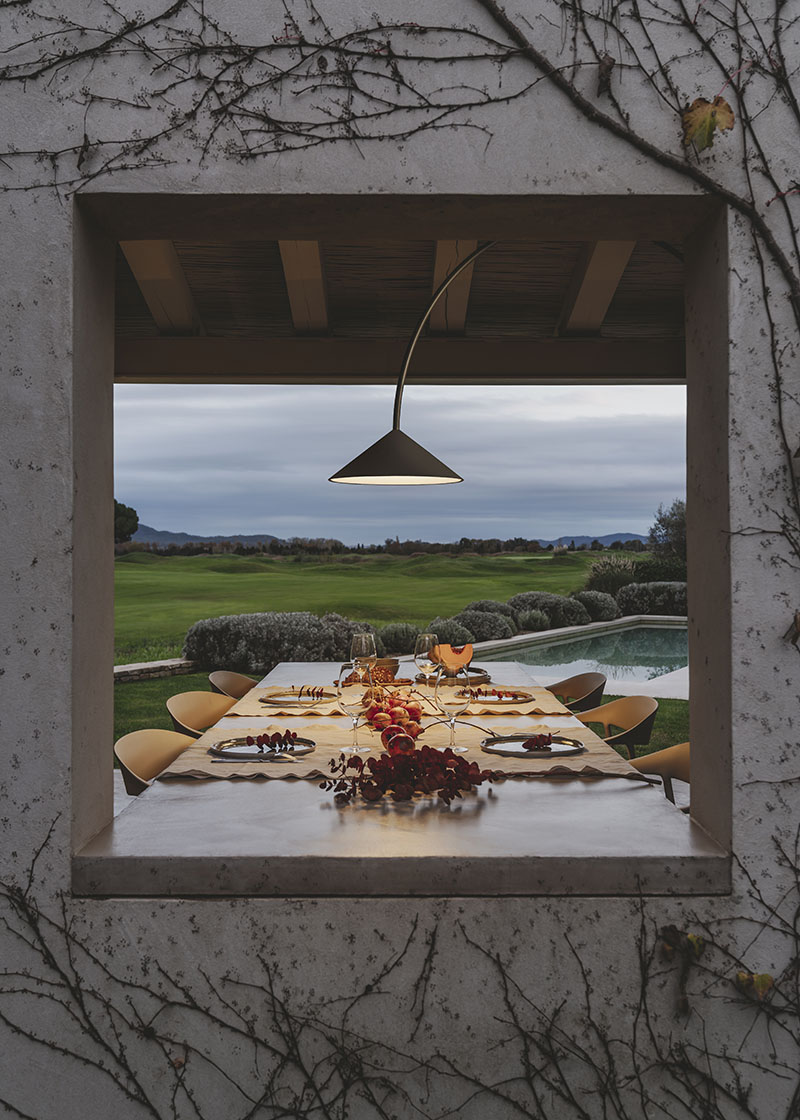 Víctor Carrasco crea una luminaria que planta cara al clima