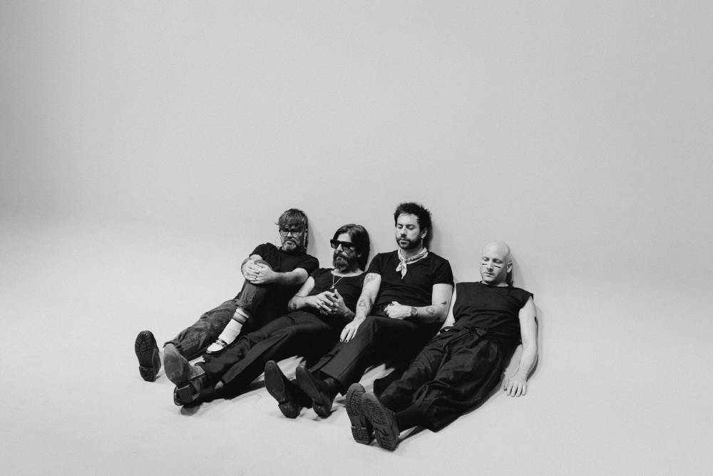 Viva Suecia hace la paz y sold out con su quinto disco