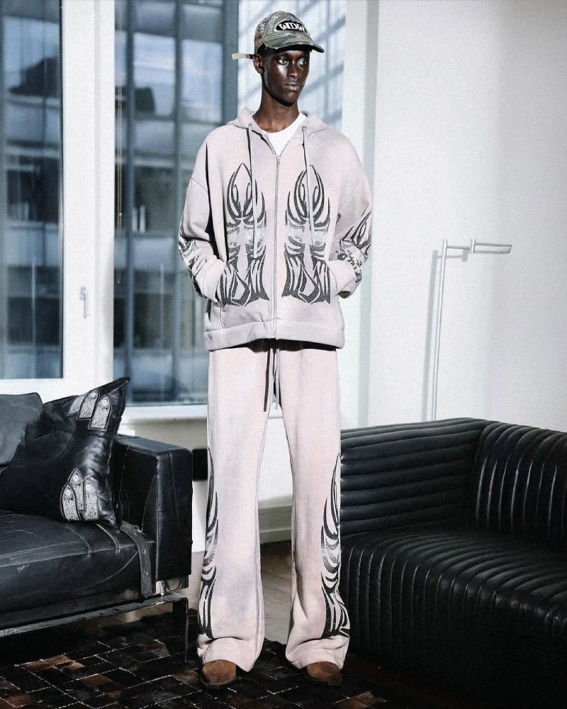 Marcas emergentes para tu radar streetwear: Who Decides War