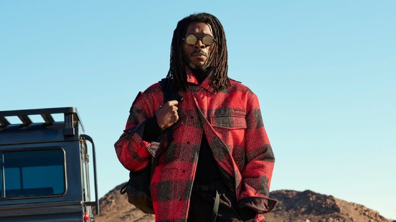 Woolrich no reinventa el armario de invierno: lo define