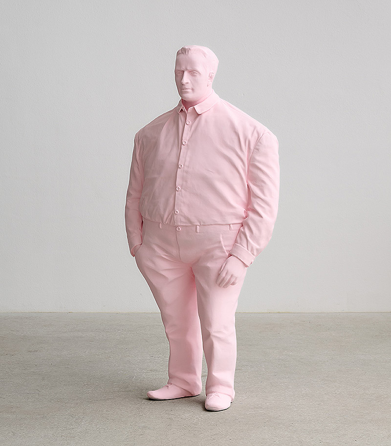 Tomorrow: Yes, de Erwin Wurm y la escultura como duda