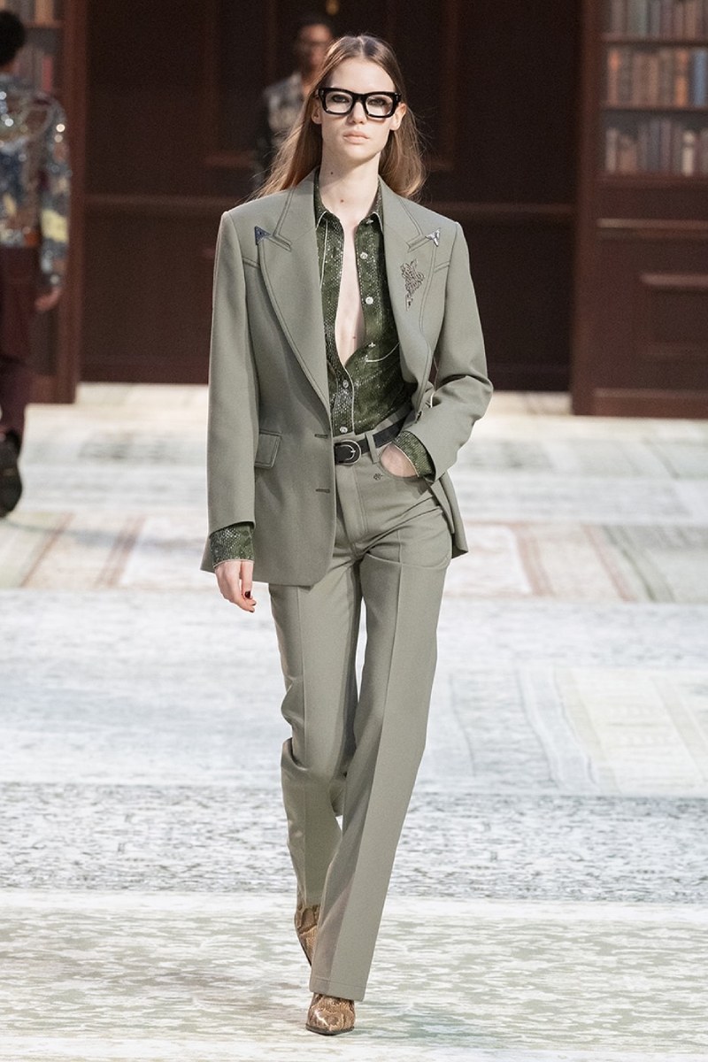 Amiri nos da contracultura setentera, pero lujosa, con fw26