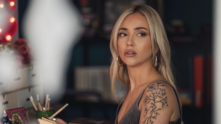 Ana Mena publica dos temas para su nueva peli Ídolos