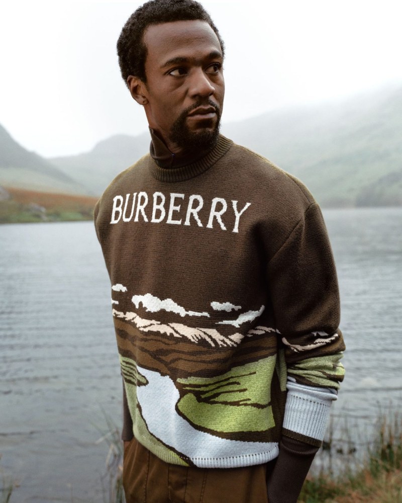 Burberry celebra a la gabardina como pilar de innovación