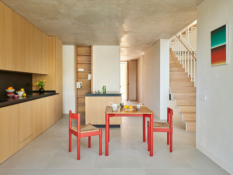 La casa de Raúl Sánchez en Cala Tamarit lejos de lo digital