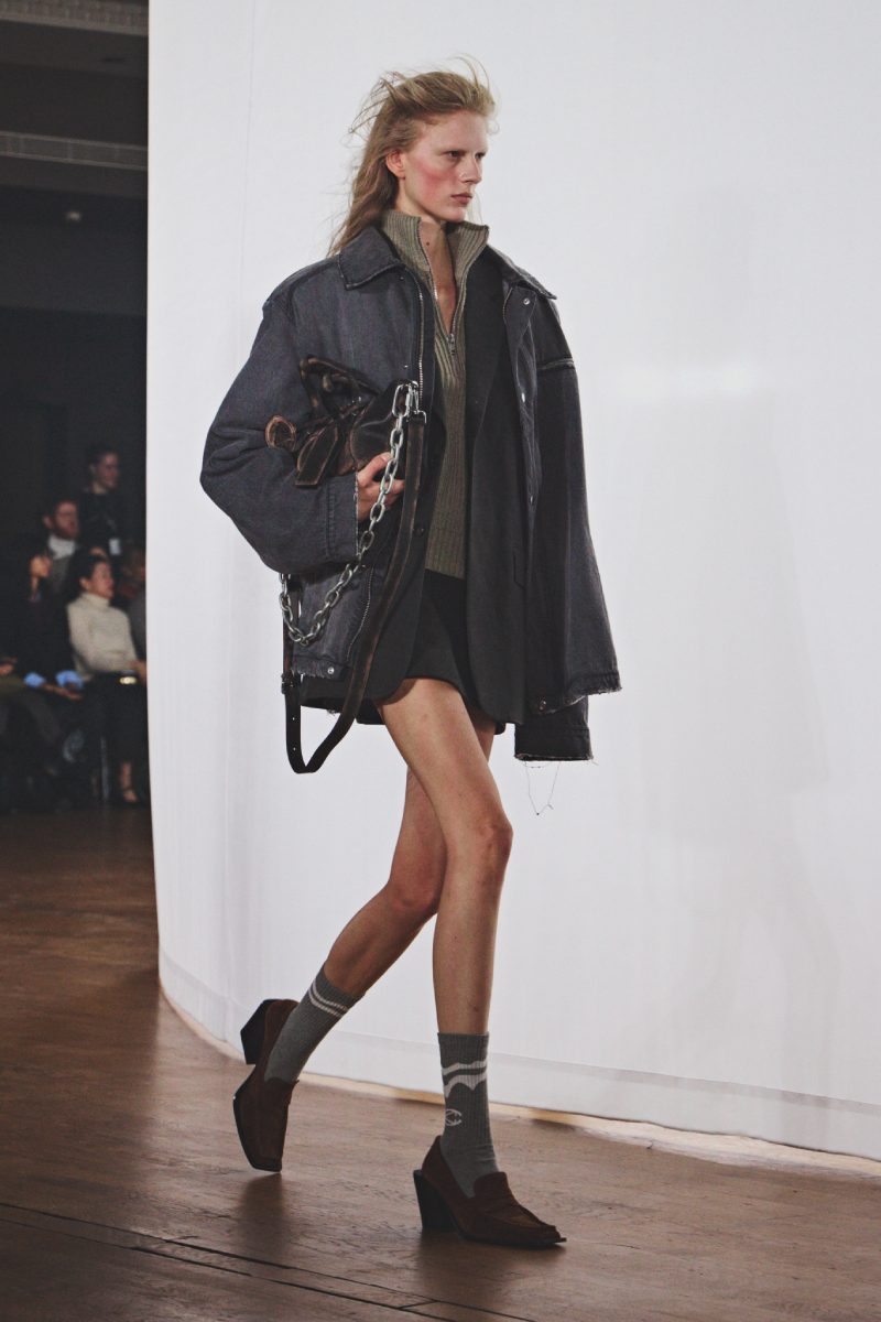 Camperlab nos lleva a un invierno inclemente para fw26