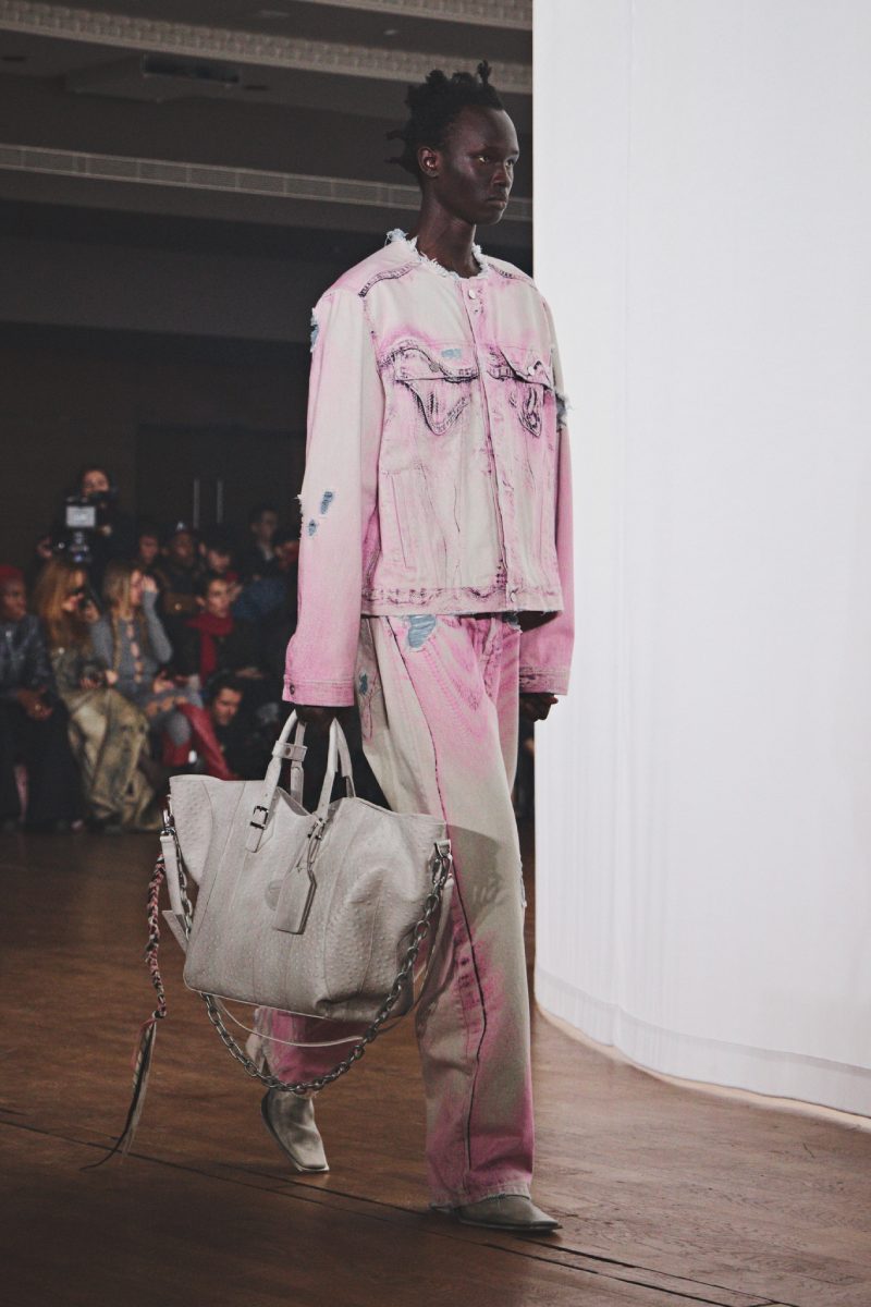 Camperlab nos lleva a un invierno inclemente para fw26