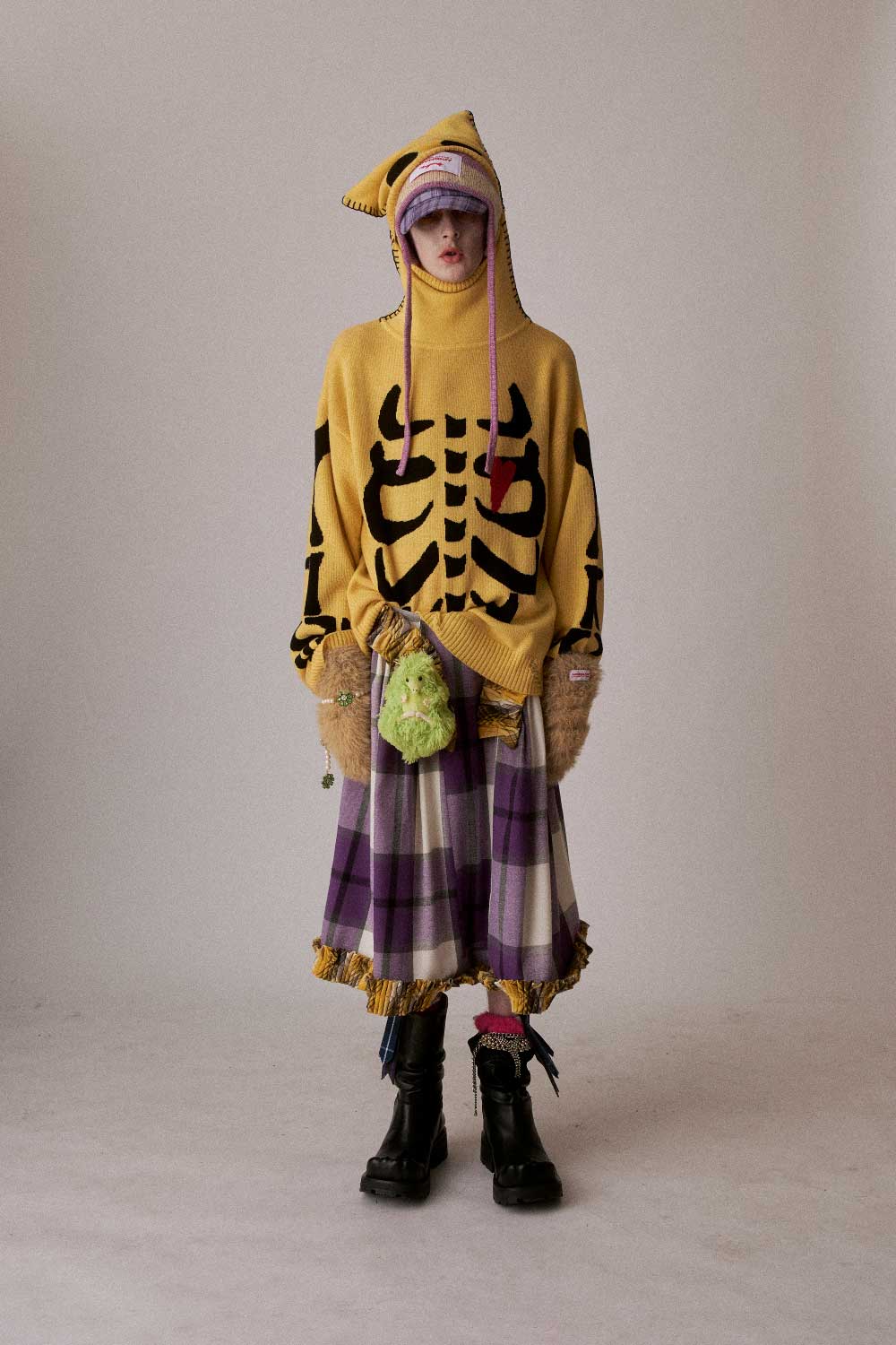 Charles Jeffrey Loverboy AW26: Thistle o el arte del caos