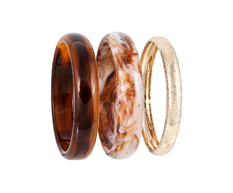 Bijou Brigitte elimina el color Pantone 2026 en sus joyas