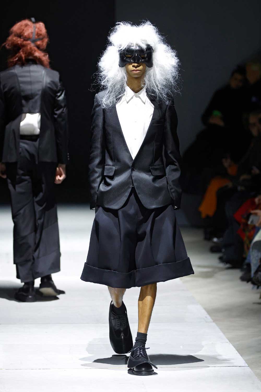 La moda es más que ropa, es pensamiento: Comme des Garçons