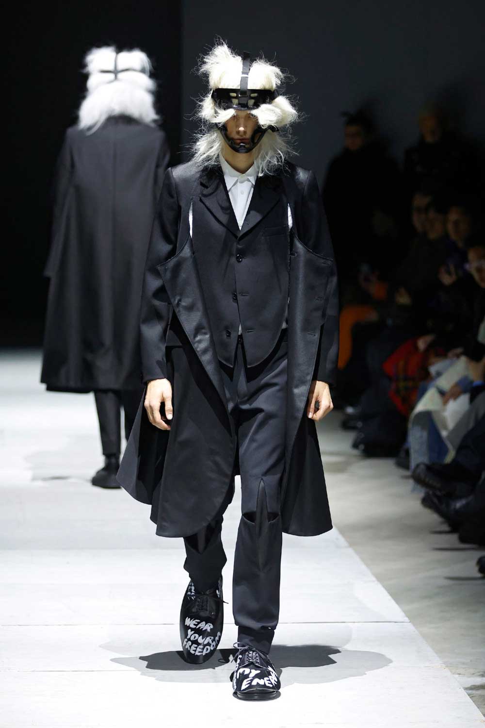 La moda es más que ropa, es pensamiento: Comme des Garçons