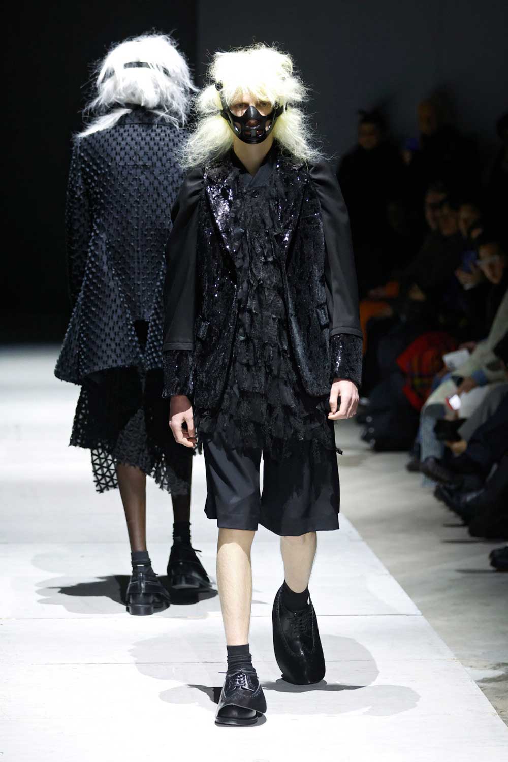 La moda es más que ropa, es pensamiento: Comme des Garçons