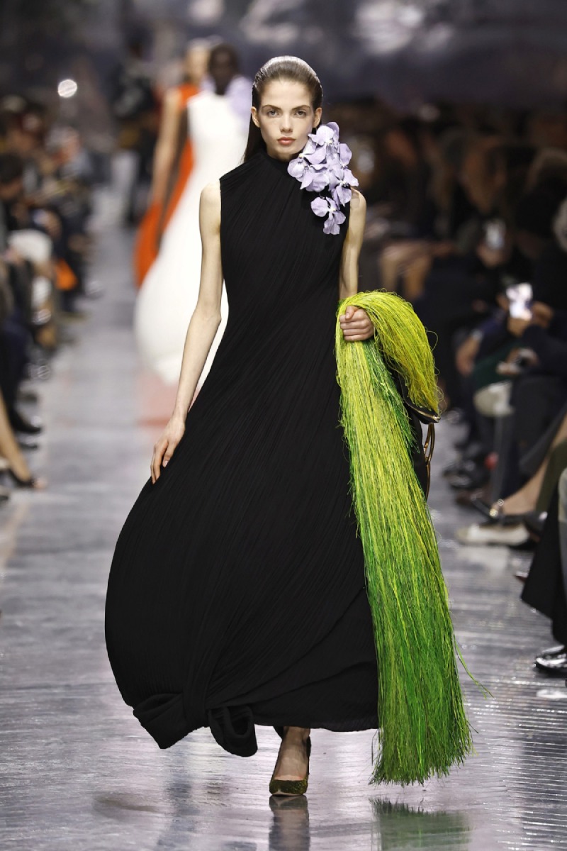 Anderson debuta su primera colección de Dior Alta Costura