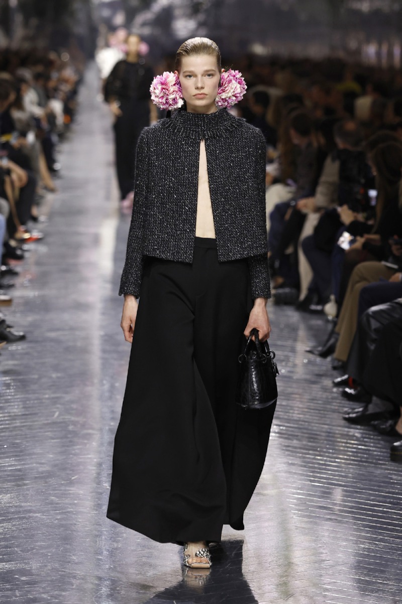 Anderson debuta su primera colección de Dior Alta Costura