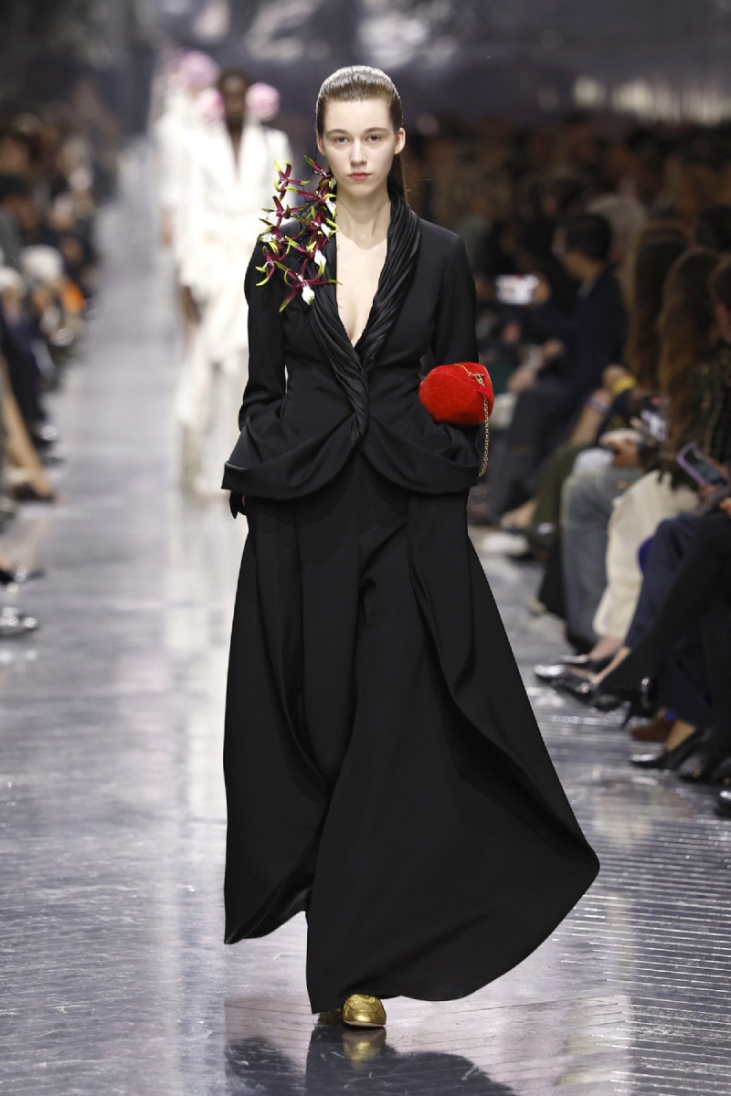 Anderson debuta su primera colección de Dior Alta Costura