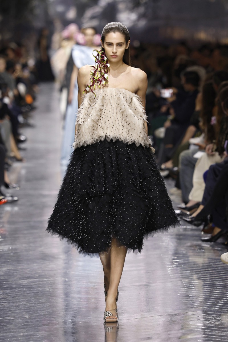 Anderson debuta su primera colección de Dior Alta Costura