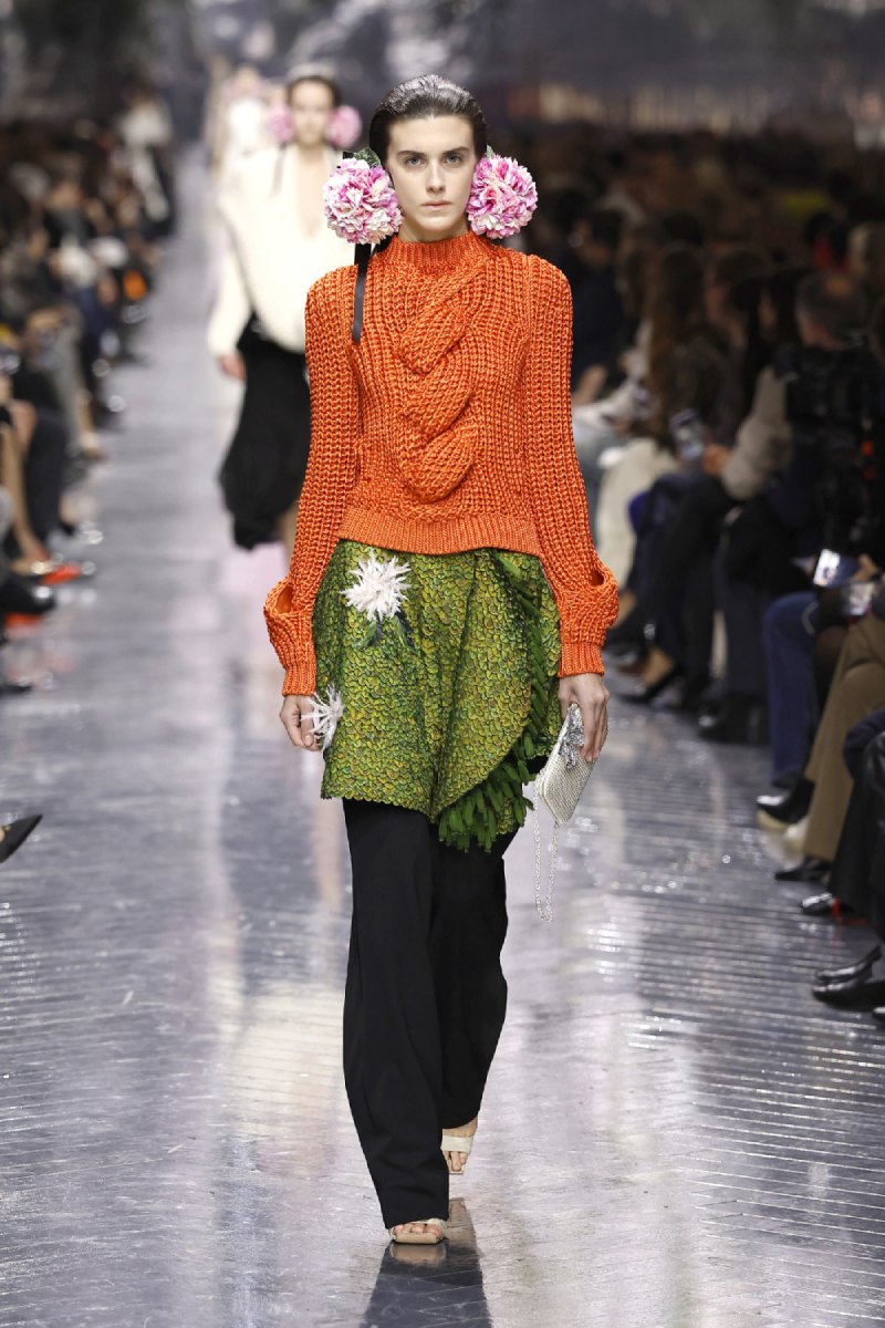 Anderson debuta su primera colección de Dior Alta Costura