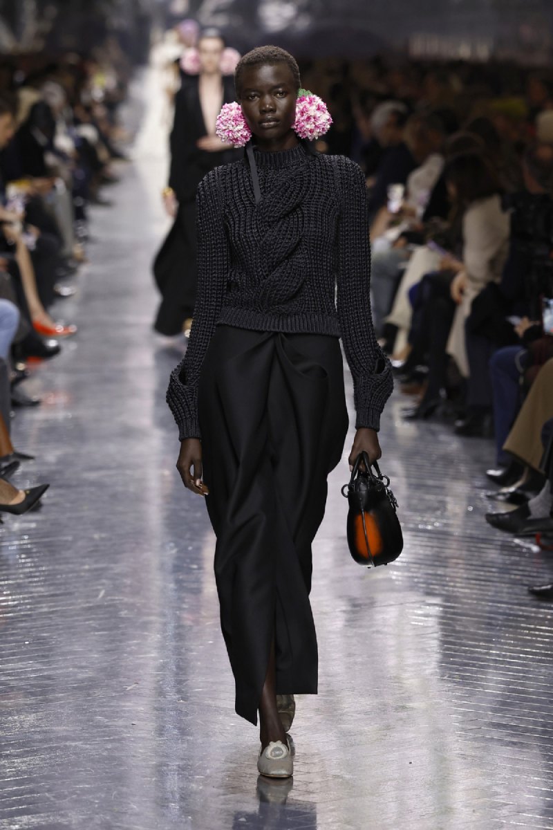 Anderson debuta su primera colección de Dior Alta Costura