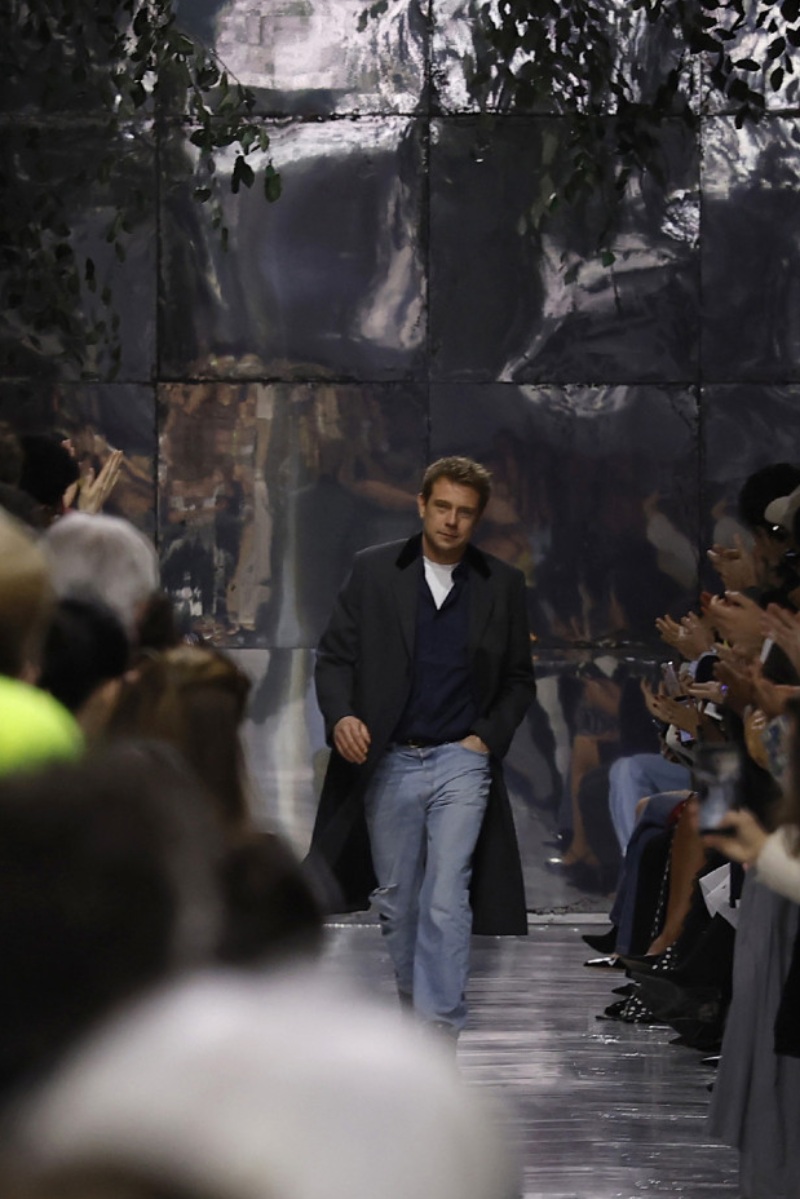 Anderson debuta su primera colección de Dior Alta Costura