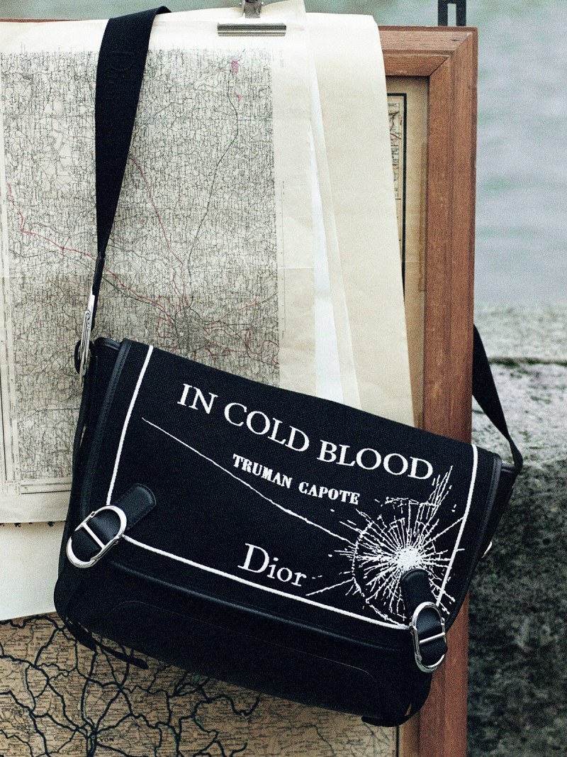 Anderson celebra la litaratura a través de los iconos Dior