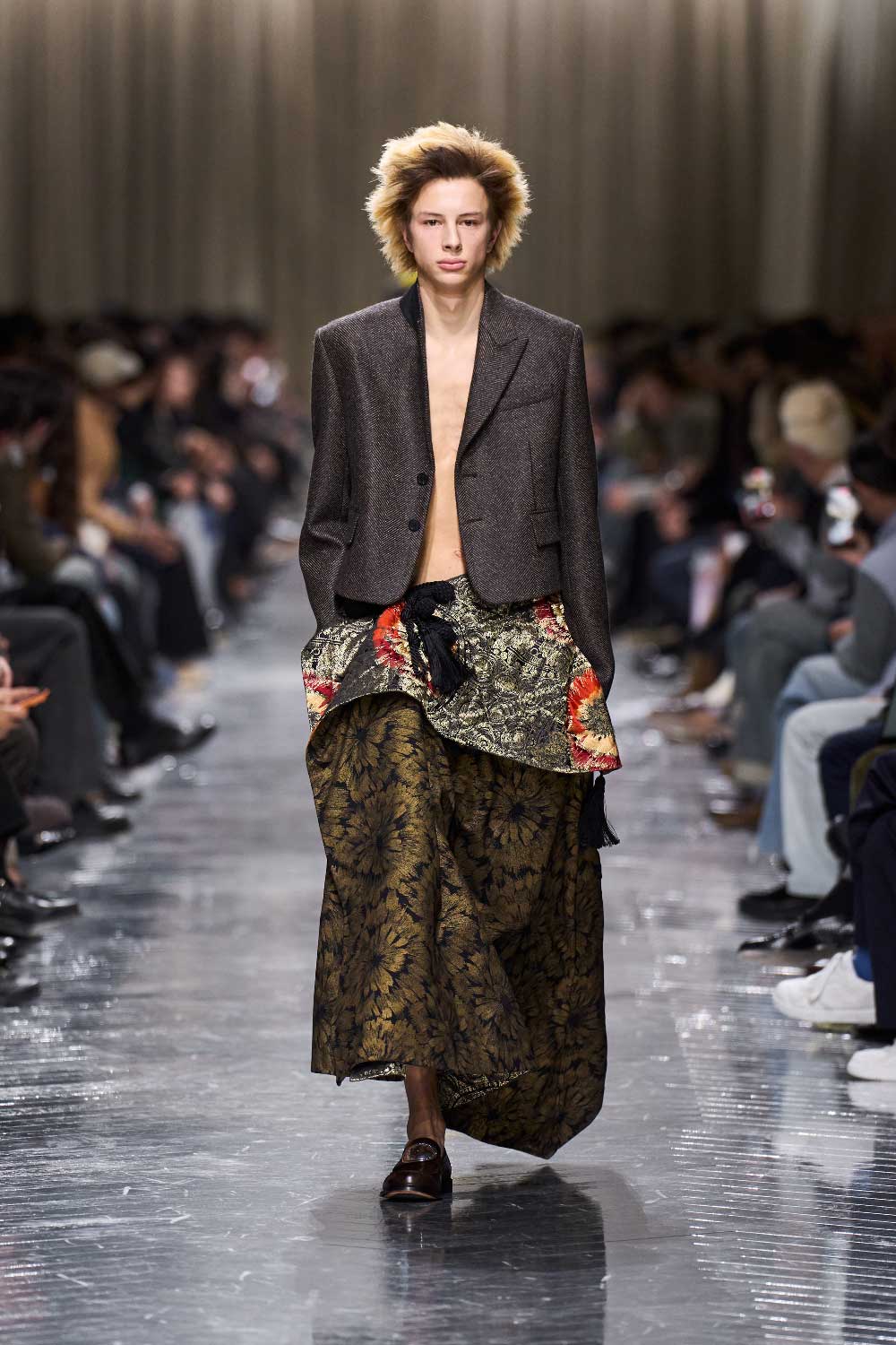 Jonathan Anderson redefine Dior FW26: El nuevo glam pop