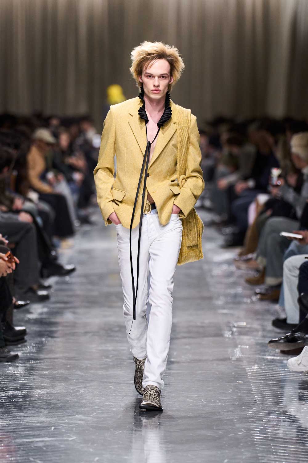 Jonathan Anderson redefine Dior FW26: El nuevo glam pop