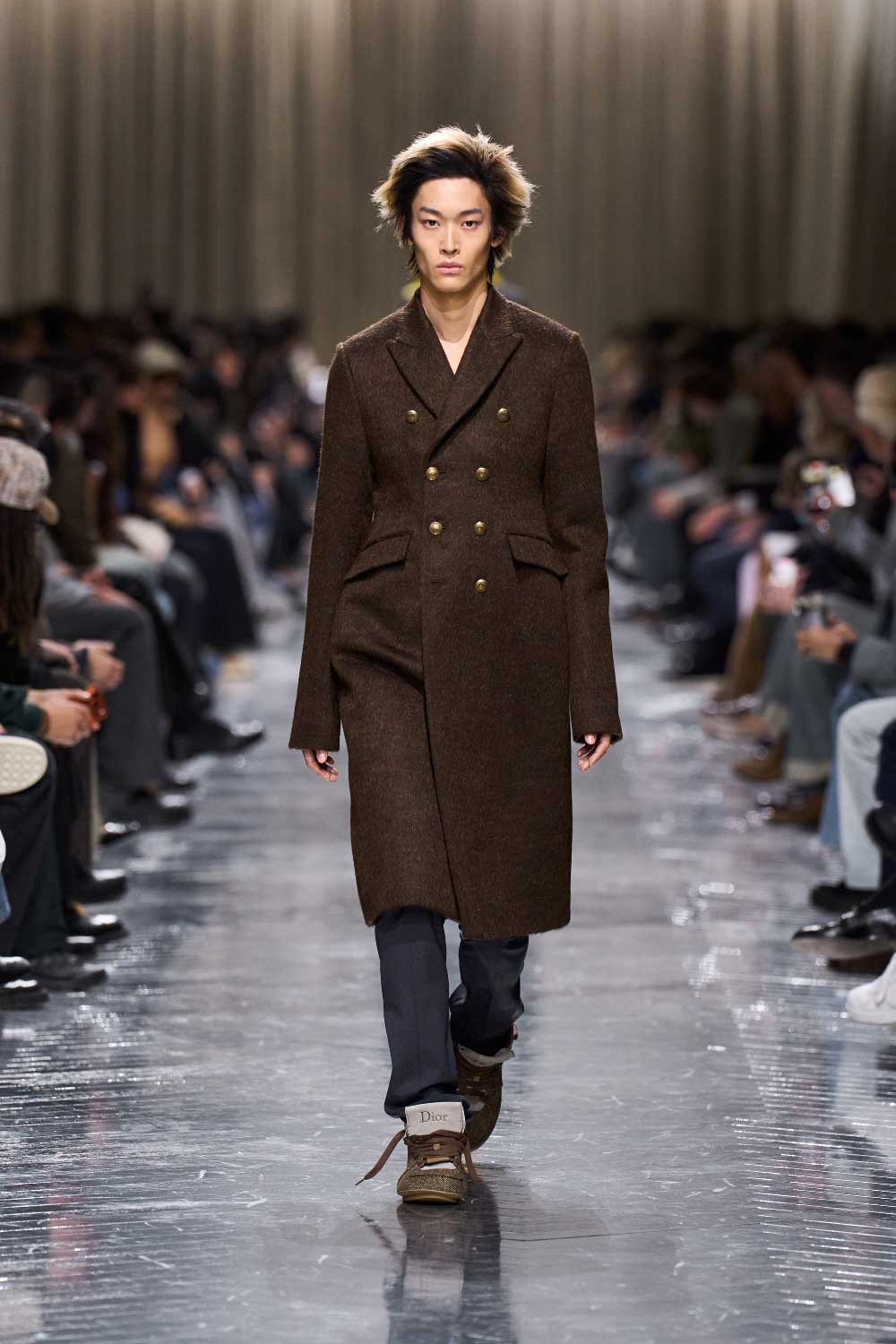 Jonathan Anderson redefine Dior FW26: El nuevo glam pop