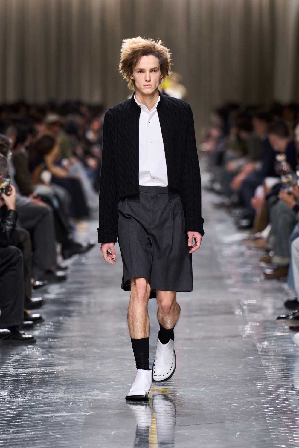 Jonathan Anderson redefine Dior FW26: El nuevo glam pop