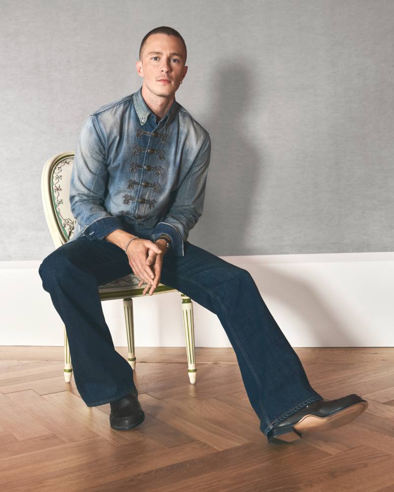 Drew Starkey también salta de Loewe a embajador de Dior