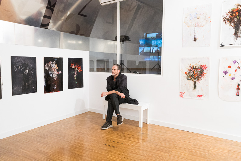 Manuel Granados despliega su universo espiritual en Efímera