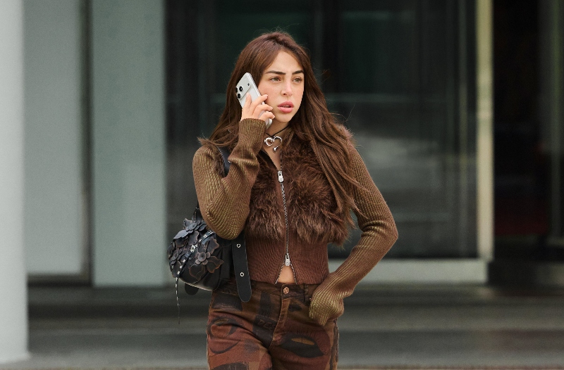 Nicki Nicole viste Desigual y redefine el estilo urbano