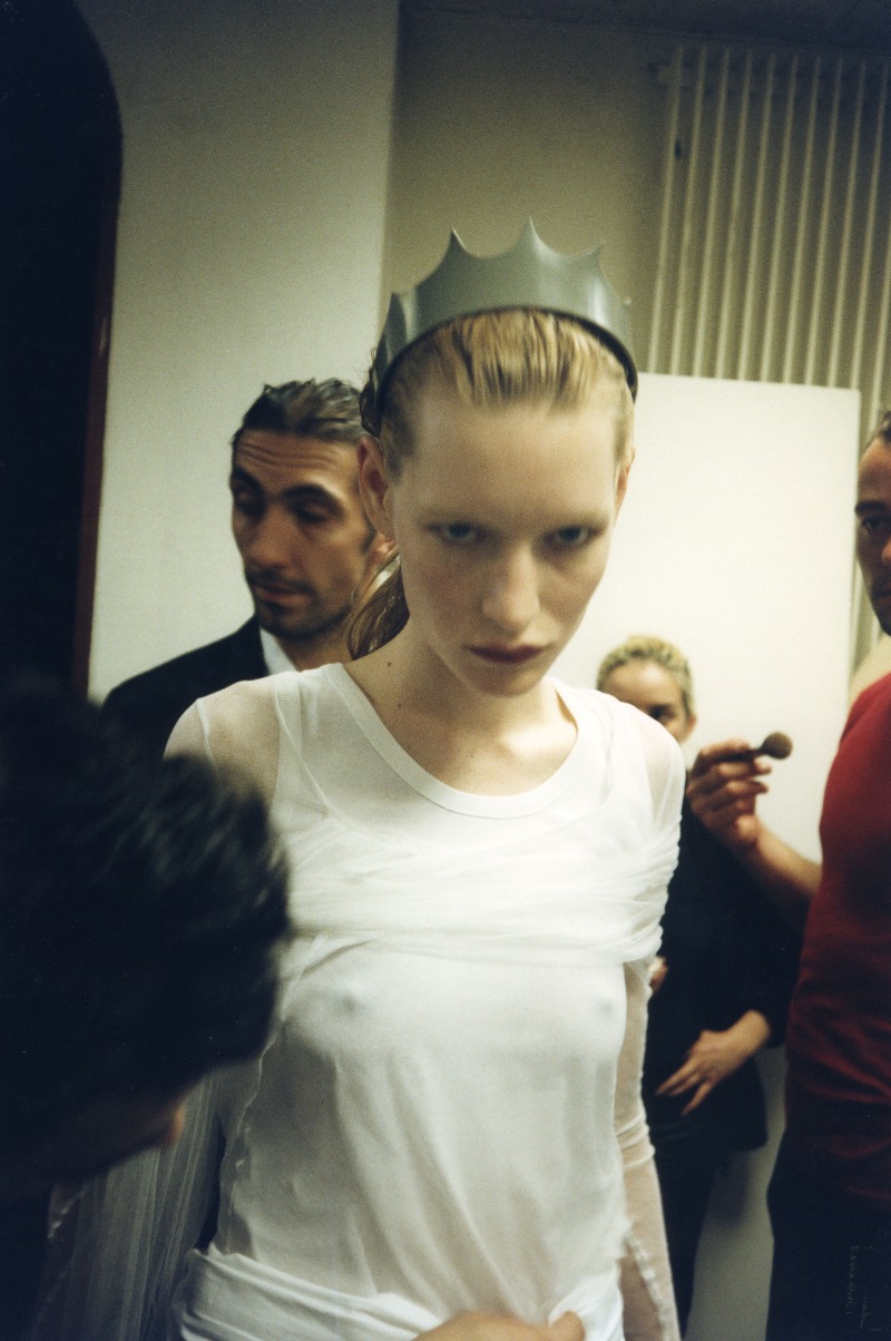 Helmut Lang: El MAK de Viena rinde culto al mito eterno