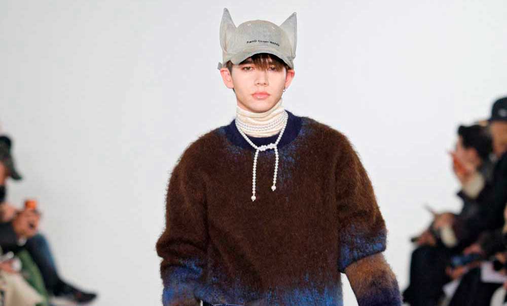 Feng Chen Wang fragmenta la sastrería masculina clásica