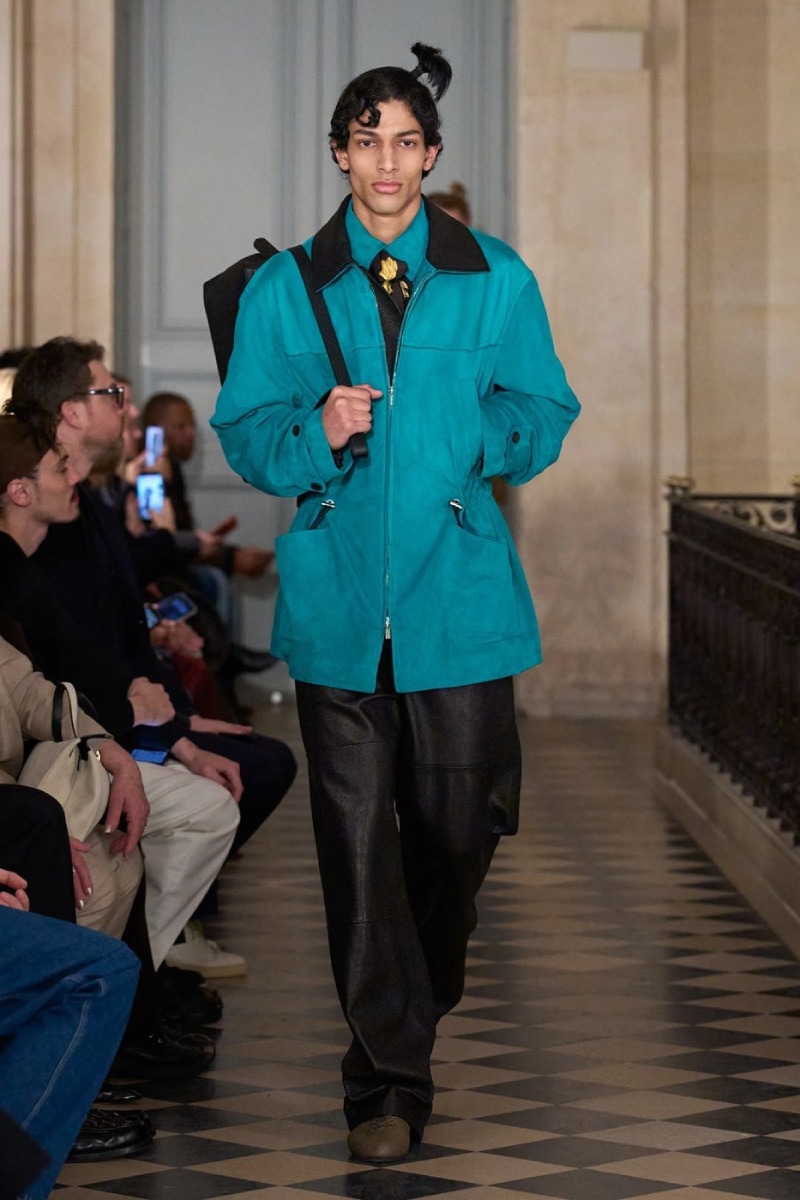 Jacquemus celebra sus códigos e inspiraciones para fw26